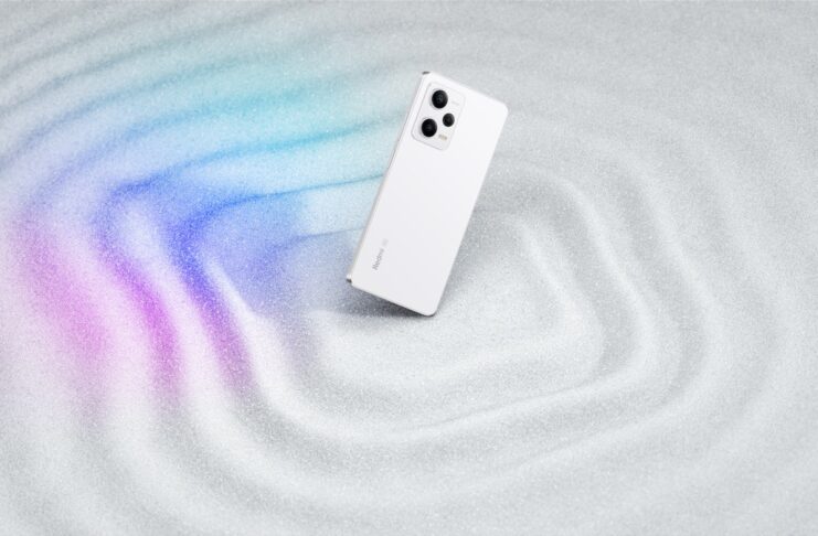 Xiaomi presenta la serie Redmi Note 12 al grido di Vividicolori