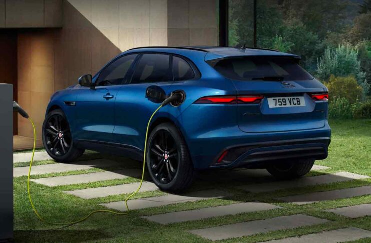 Fake news sulla mobilità elettrica, un white book di Jaguar Land Rover