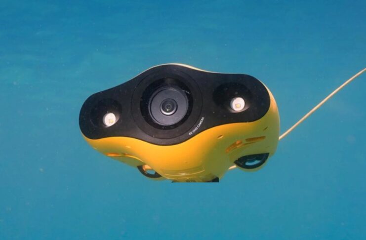 Chasing Gladius Mini S, il drone subacqueo filma in 4K