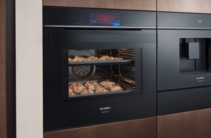 Forno Siemens con AI ti dice se la cottura è giusta