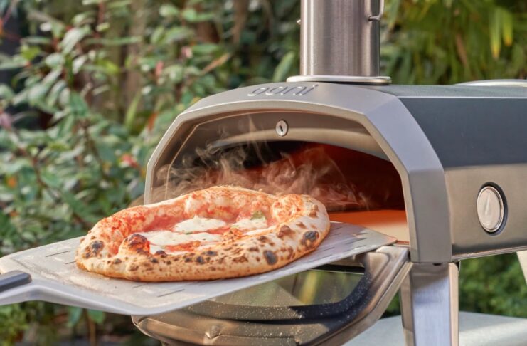 Pizza fatta in casa buona al top coi nuovi forni Ooni