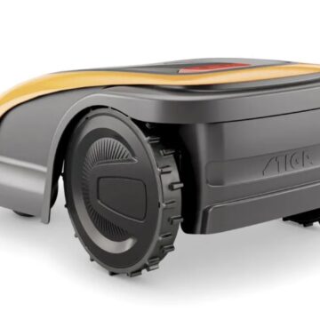 ll robot tagliaerba STIGA A1500 con guida autonoma e GPS per fare a meno dei fili perimetrali