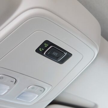 Nissan Townstar 100% elettrico arriva anche in versione Combi per il mercato europeo