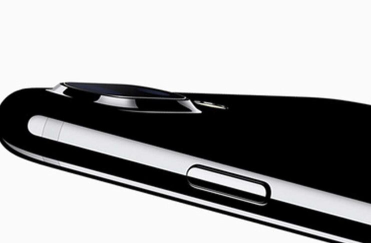 Metà degli smartphone ricondizionati venduti nel 2022 sono iPhone