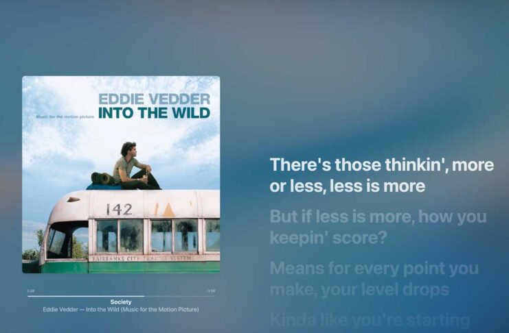 Come visualizzare i testi stile karaoke a tutto schermo con Apple Music su Mac
