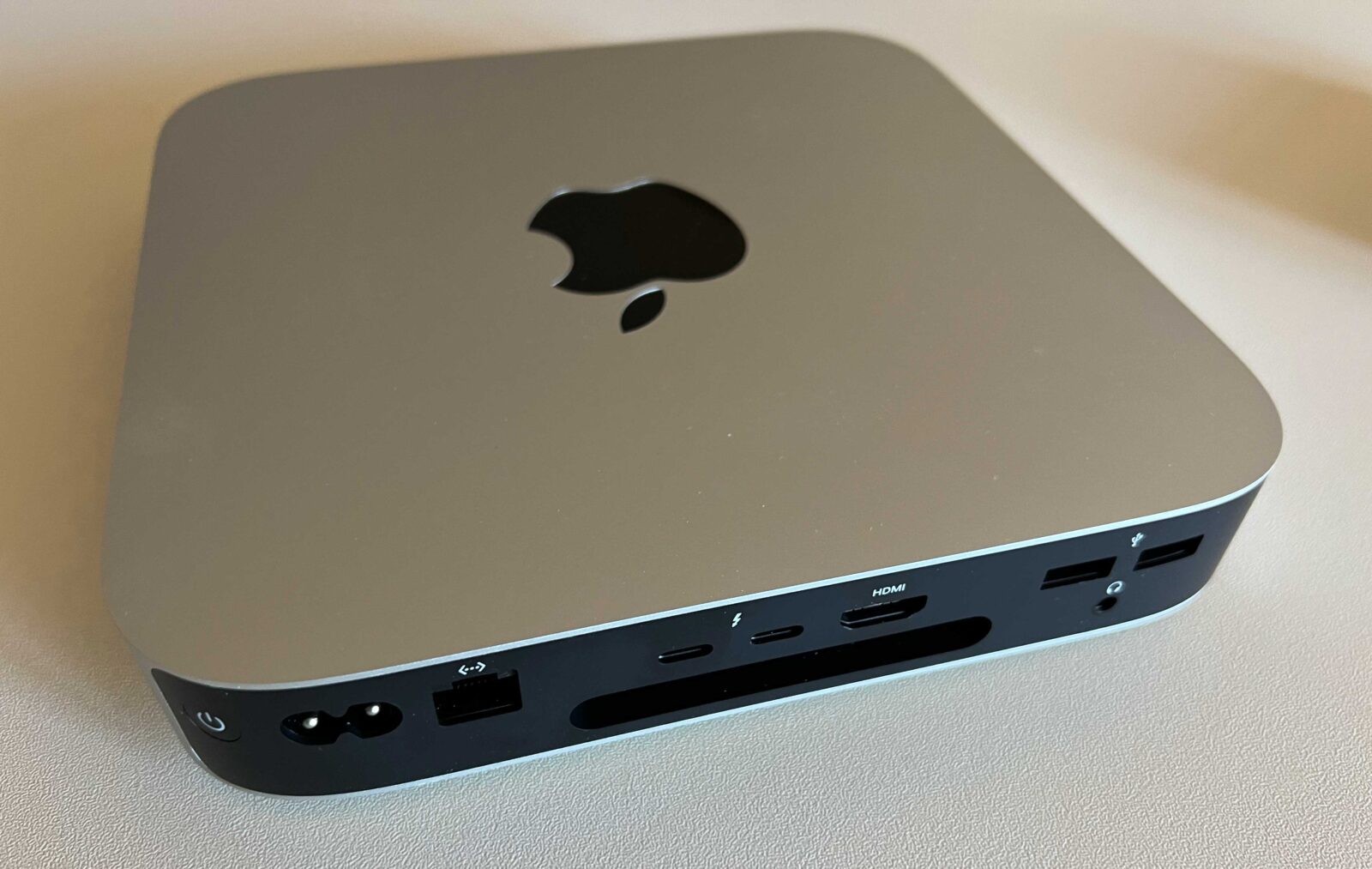 Recensione Mac mini M2 2023, l’instancabile tuttofare Recensione Mac mini M2 2023, l’instancabile tuttofare