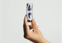 Nothing Ear Stick, gli auricolari di stile in sconto a solo 69,99€ Nothing Ear Stick, gli auricolari di stile a solo 60,99€