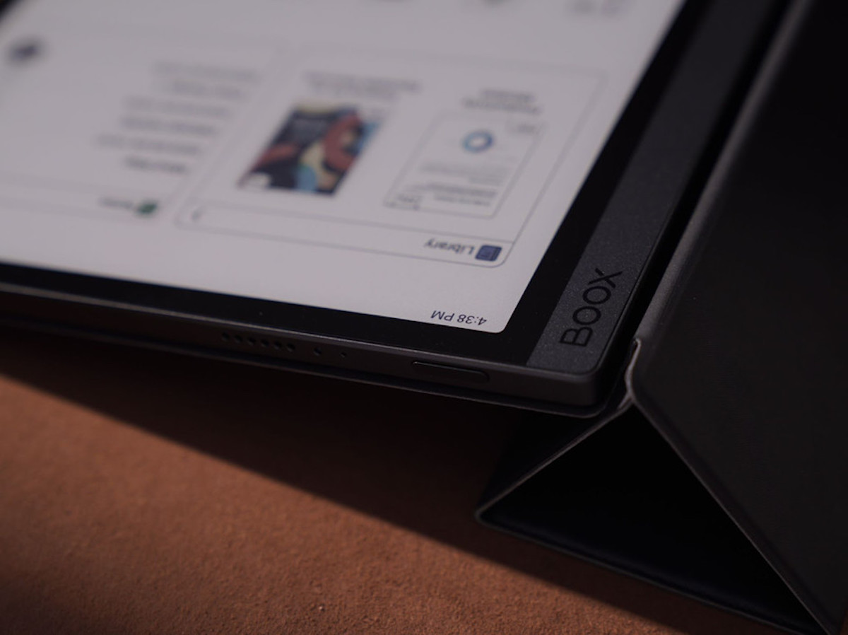 ONYX BOOX Tab Ultra C: il tablet e-ink con colori pastello