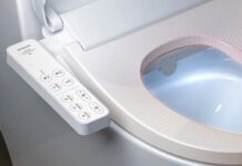 Sconto copriwater elettronico con bidet incorporato, quasi a metà prezzo Sconto copriwater elettronico con bidet incorporato, quasi a metà prezzo