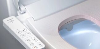 Sconto copriwater elettronico con bidet incorporato, quasi a metà prezzo