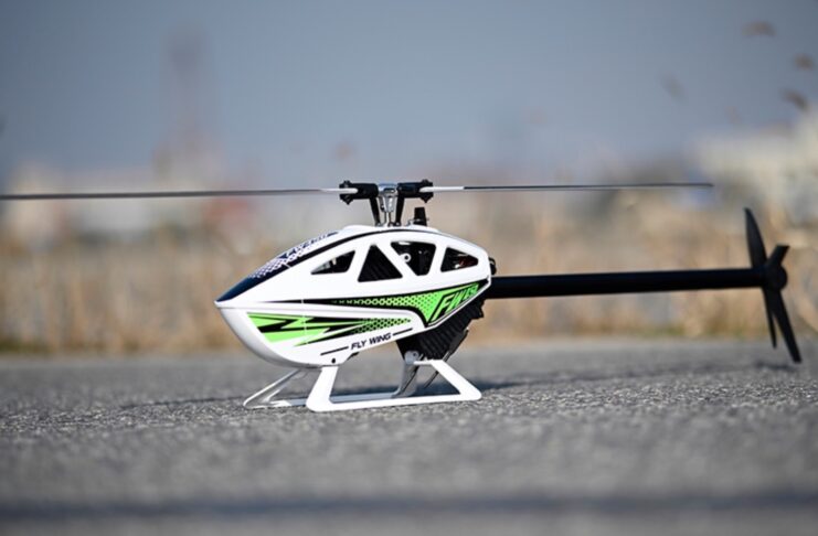FLY WING FW450, elicottero drone per giochi acrobatici