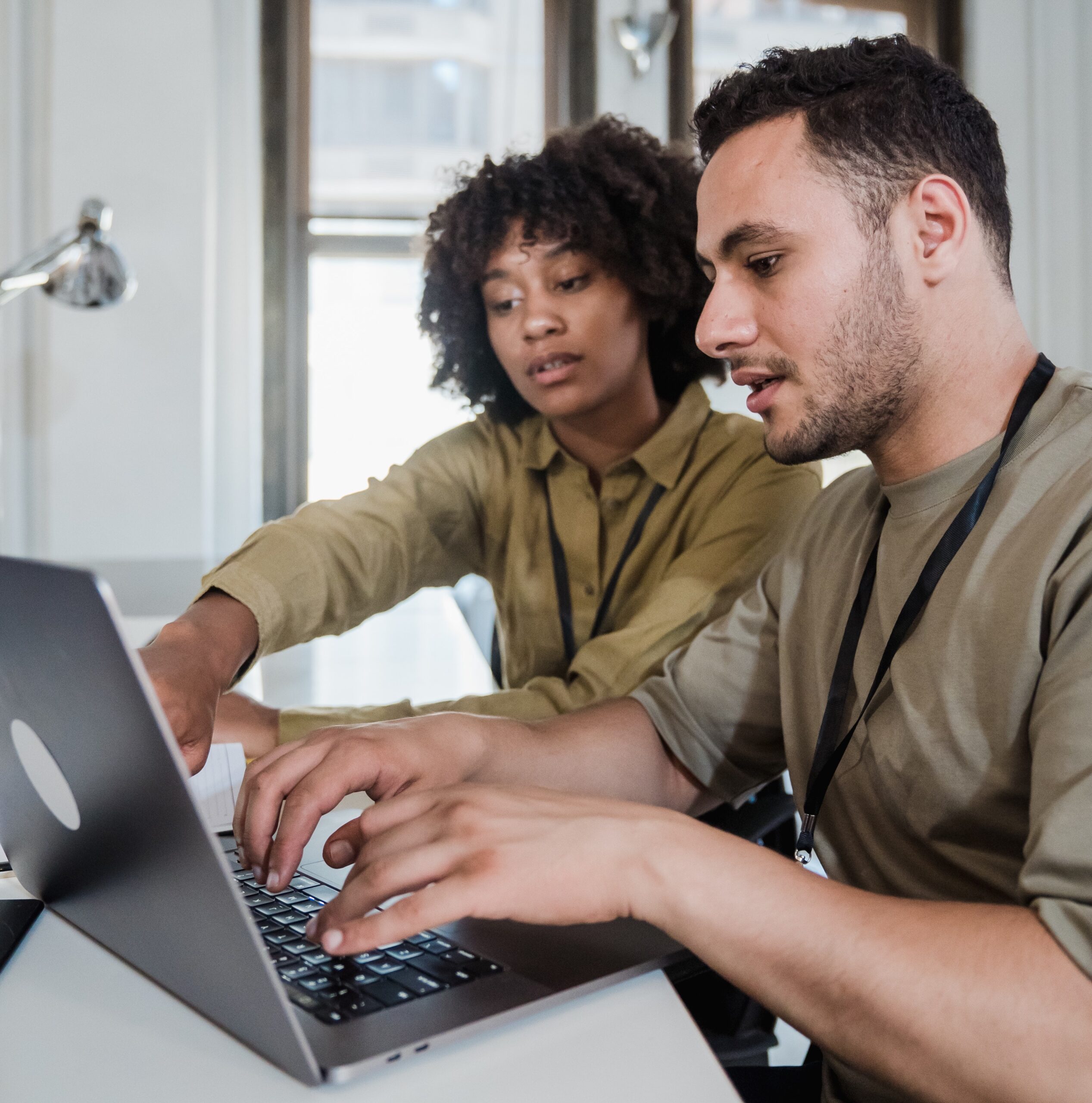 In dieci anni uno su due posti di lavoro sarà per ingegneri dei prompt In dieci anni uno su due posti di lavoro sarà per ingegneri dei prompt