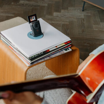 Canon svela la sua camera compatta per il Vlogging