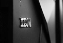 IBM bloccherà nuove assunzioni per posizioni tecniche a causa dell'AI