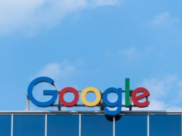 Google, con 12.000 licenziati il CEO riceve un aumento dello stipendio