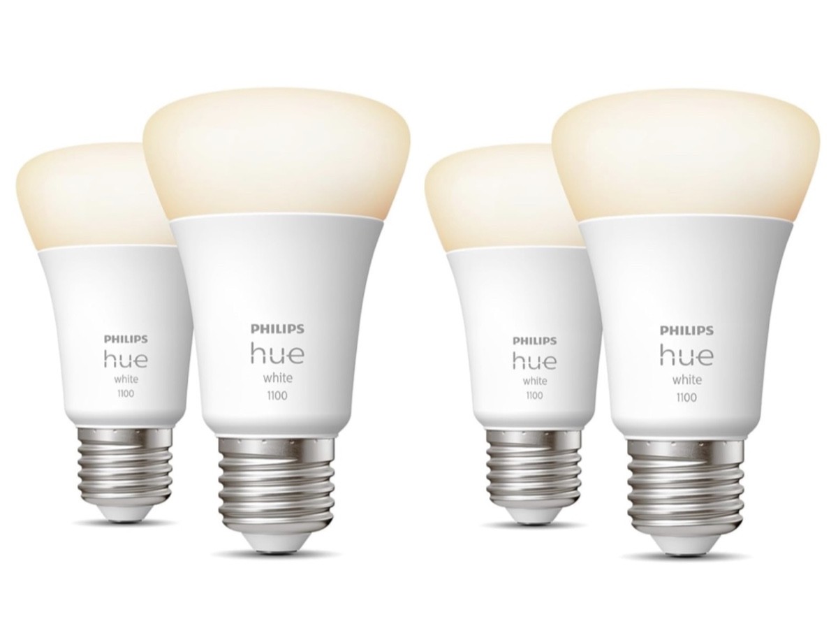 Quattro Lampadine smart Philips Hue da 1100 Lumen con Bluetooth e Zigbee a meno di 40 € - macitynet.it Quattro Lampadine smart Philips Hue da 1100 Lumen con Bluetooth e Zigbee a meno di 40 € - macitynet.it