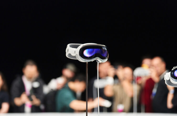 Perplessi su Apple Vision Pro? Non sottovalutate mai Tim Cook