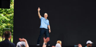 Perplessi su Apple Vision Pro? Non sottovalutate mai Tim Cook