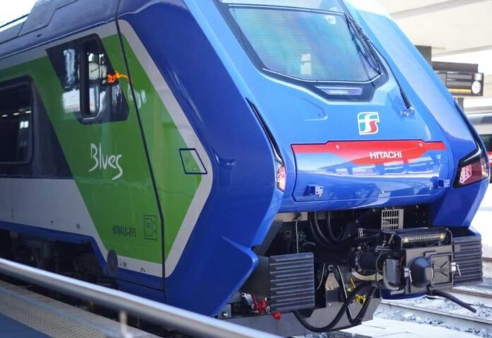 Il treno ibrido a batteria di Hitachi Rail in varie regioni italiane