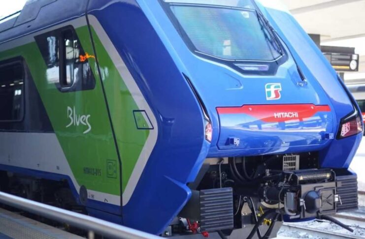 Il treno ibrido a batteria di Hitachi Rail in varie regioni italiane
