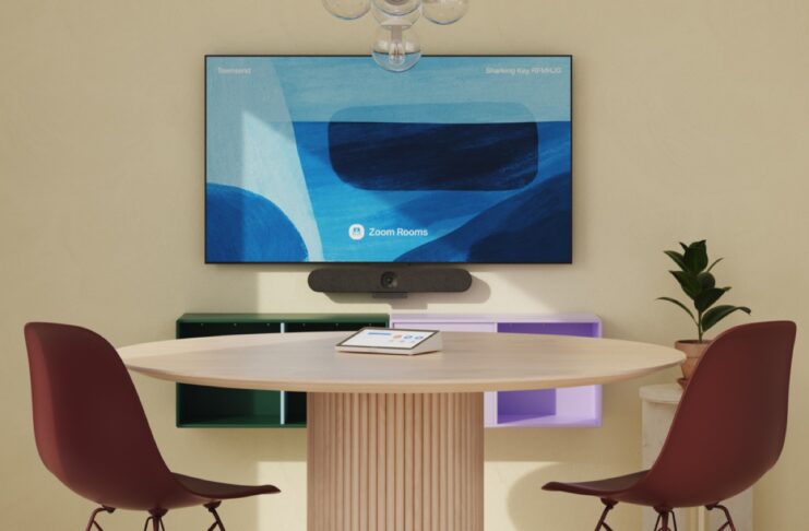 Da Logitech Rally Bar Huddle e Logi Dock Flex per aziende e lavoro ibrido