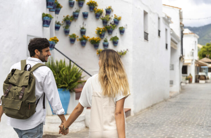 Camminare fa bene, lo dice Macadam, l’app che ti paga per farlo
