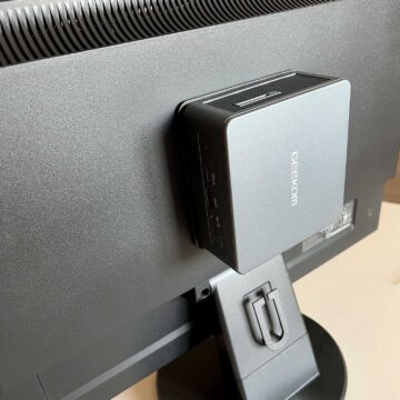 Recensione Mini IT 11 di Geekom, il mini PC potente e bello da vedere