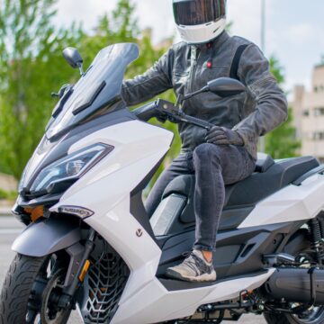 In Italia lo scooter elettrico Nerva Exe