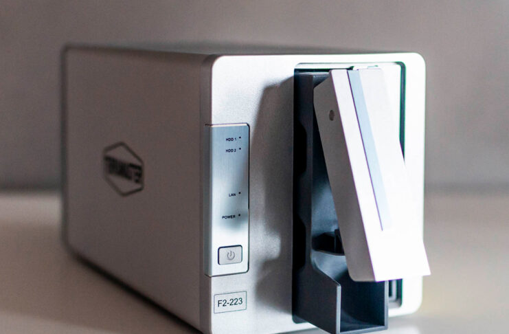 # Recensione TerraMaster F2-223, NAS piccolo e silenzioso, ideale per chi inizia