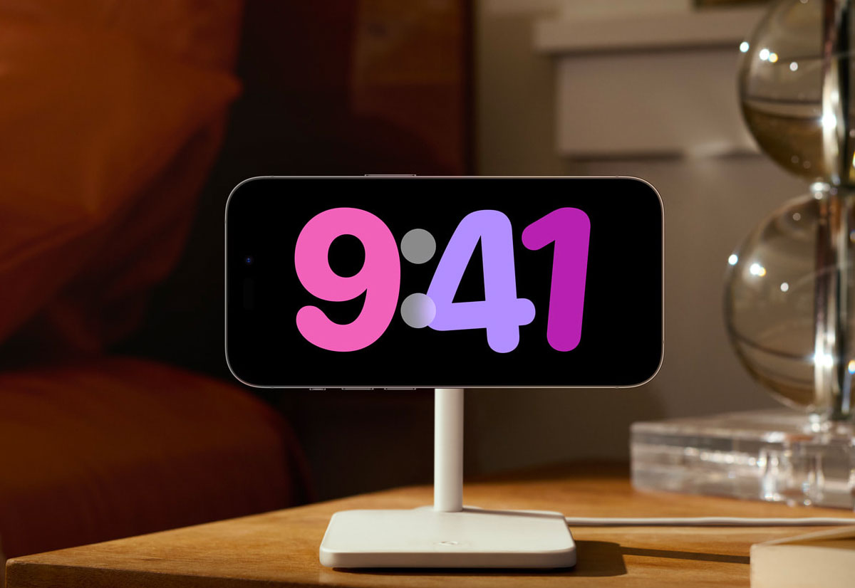 iOS 17, la modalità StandBy trasforma iPhone in hub domestico