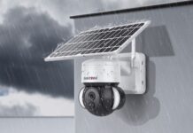 Telecamera di sorveglianza con pannello solare in sconto Telecamera di sorveglianza con pannello solare in sconto