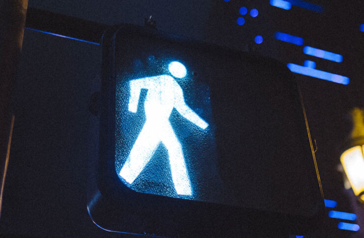 In un brevetto Apple, display esterno per veicoli autonomi che comunica con chi si trova all'esterno