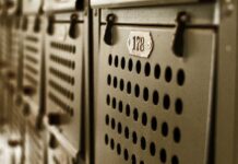 Vacanze, 7 italiani su 10 temono furti in casa