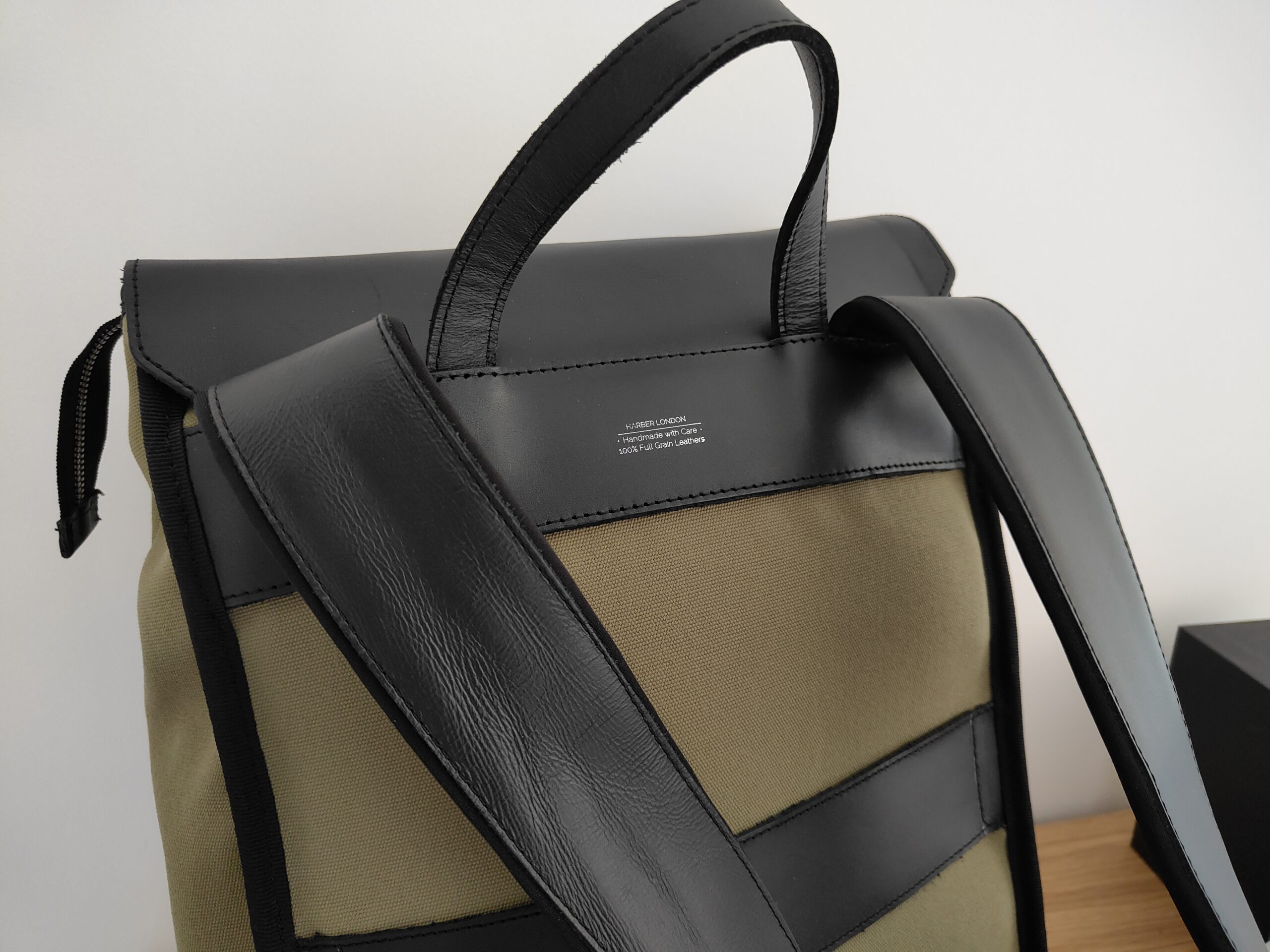 Recensione Commuter Backpack di Harber London, lo zaino per i moderni pendolari