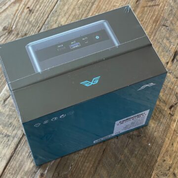 Recensione Mini IT 11 di Geekom, il mini PC potente e bello da vedere
