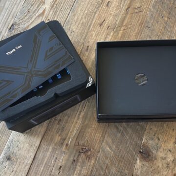 Recensione Mini IT 11 di Geekom, il mini PC potente e bello da vedere