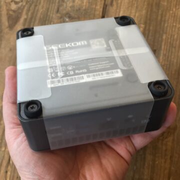 Recensione Mini IT 11 di Geekom, il mini PC potente e bello da vedere