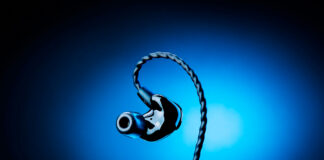 Recensione Razer Moray, auricolari via cavo professionali per lo streaming All Night Long