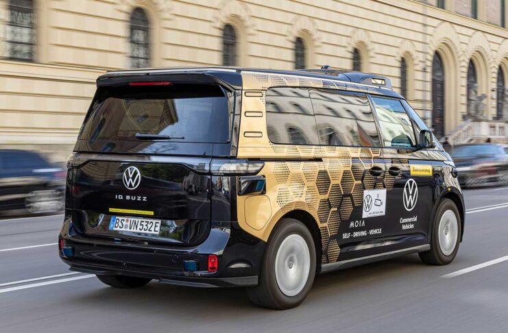 Volkswagen, test di guida autonoma con passeggeri a Monaco di Baviera