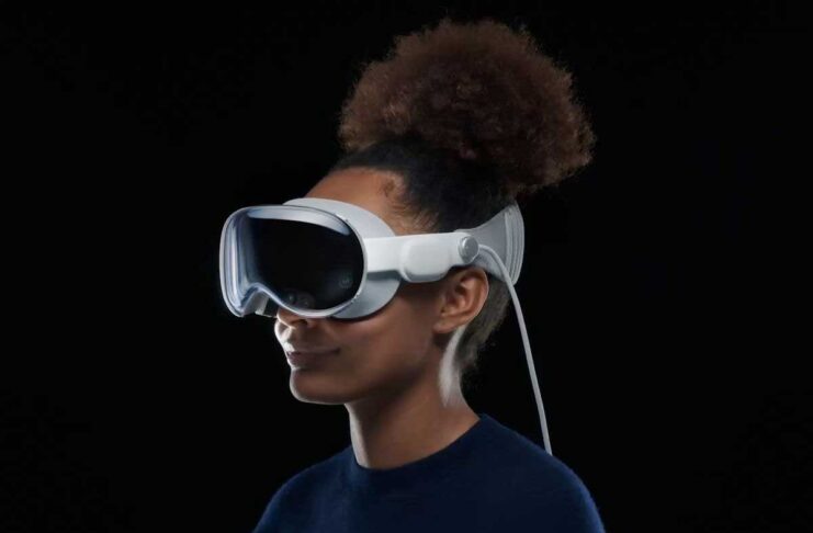 Apple Vision Pro, gli sviluppatori che lo ricevono in anteprima possono personalizzare la taglia