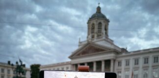 I migliori cavalletti per smartphone e fotocamere compatte per l'estate 2023