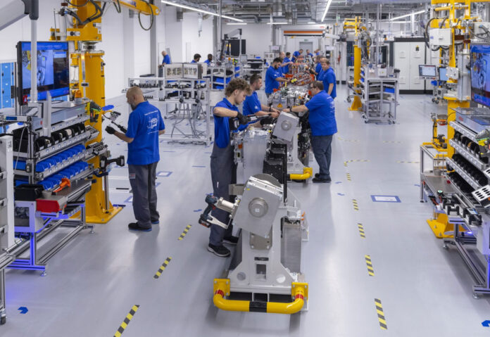 Mobilità a idrogeno, Bosch avvia la produzione in serie del fuel cell power module