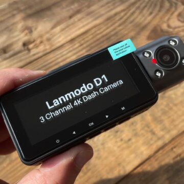 In prova Dash Cam Lanmodo D1, sicurezza in auto a 360 gradi