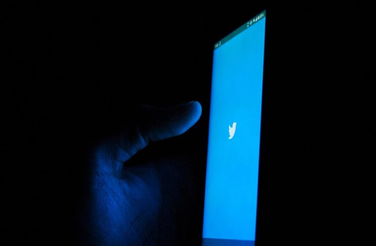 Twitter sbarca nel TV del salotto con AirPlay