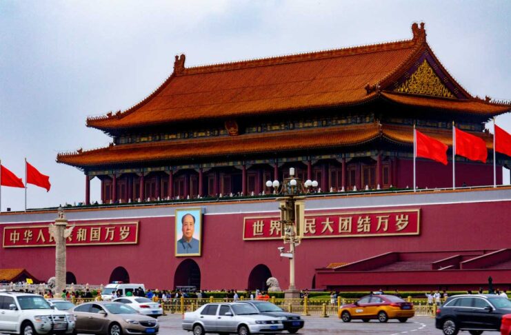 Cina, stretta sugli sviluppatori di app estere costringerà molti a lasciare App Store