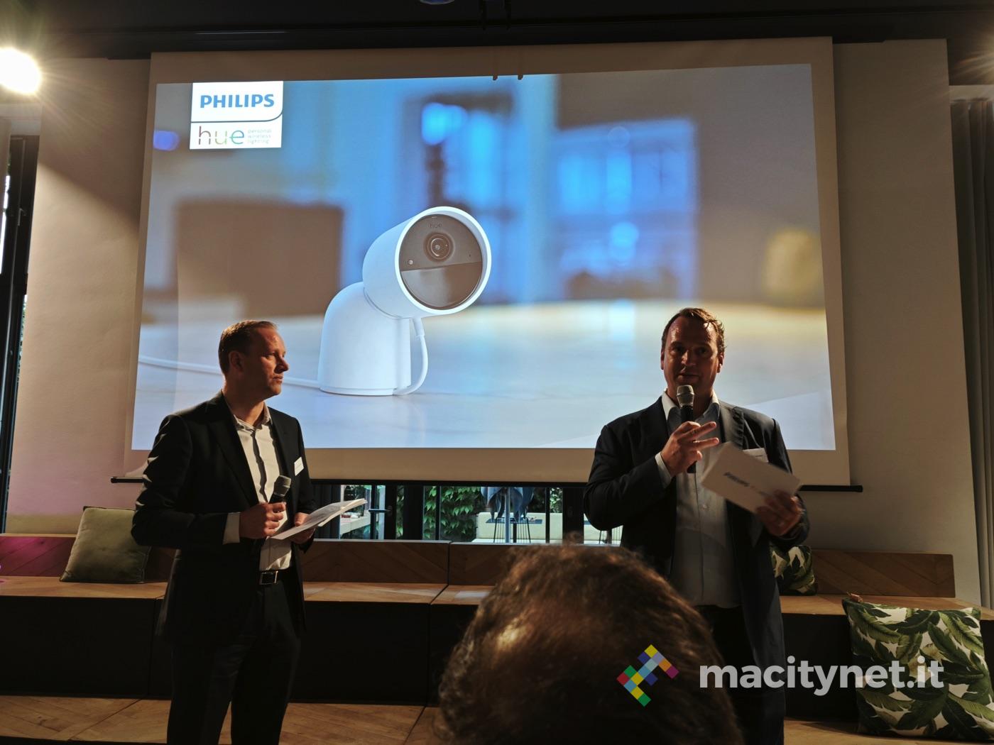 IFA 2023, Philips Hue Secure debutta con videocamere e sensori di sicurezza