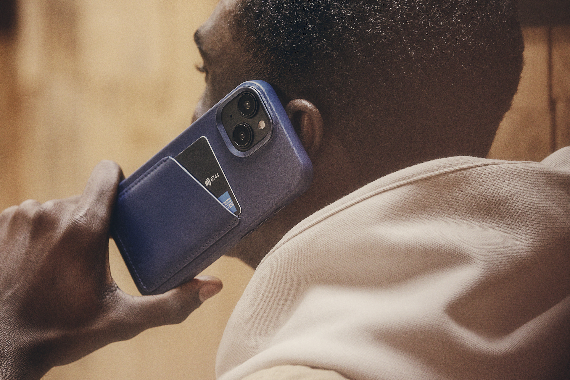 Apple dismette le cover in pelle, ma ci pensa Mujjo a non farvi sentire la mancanza