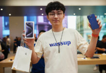 iPhone 15 e Apple Watch 9 sono disponibili nei negozi