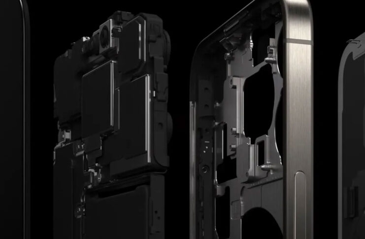 iPhone 15 Pro, non servono più strumenti ad hoc per sostituzione scocca posteriore