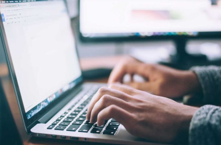 Siti internet, isola tropicale offre estensione di dominio che vogliono tutti